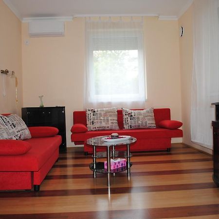 4 Lurko Apartman Uj Apartment Hajduszoboszlo Ngoại thất bức ảnh