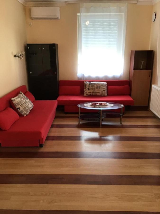 4 Lurko Apartman Uj Apartment Hajduszoboszlo Ngoại thất bức ảnh