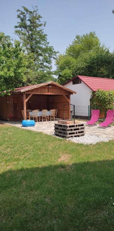 4 Lurko Apartman Uj Apartment Hajduszoboszlo Ngoại thất bức ảnh